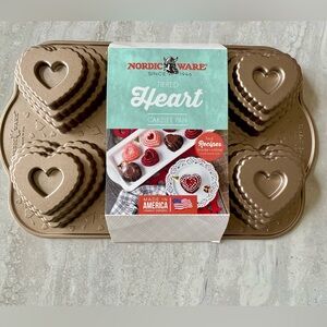 Nordic Ware Heart Cakelet Pan - Gold Bronze